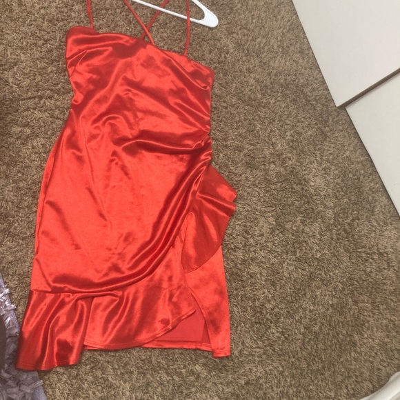 Homecoming dress - Picture 1 of 3